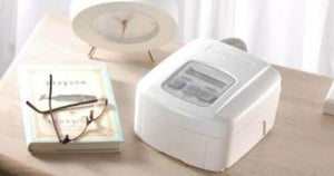 Intellipap AutoAdjust Travel CPAP Machine (DV54D) by DeVilbiss Healthcare