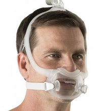 Bundle Deal: DreamStation Auto CPAP Machine (DSX500H11) and DreamWear Full Face Mask Fit-Pack (1113400) by Philips Respironics